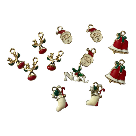 Christmas Stocking Santa Noel Reindeer Multicolor Set Of 12 Charms - Picture 1 of 3